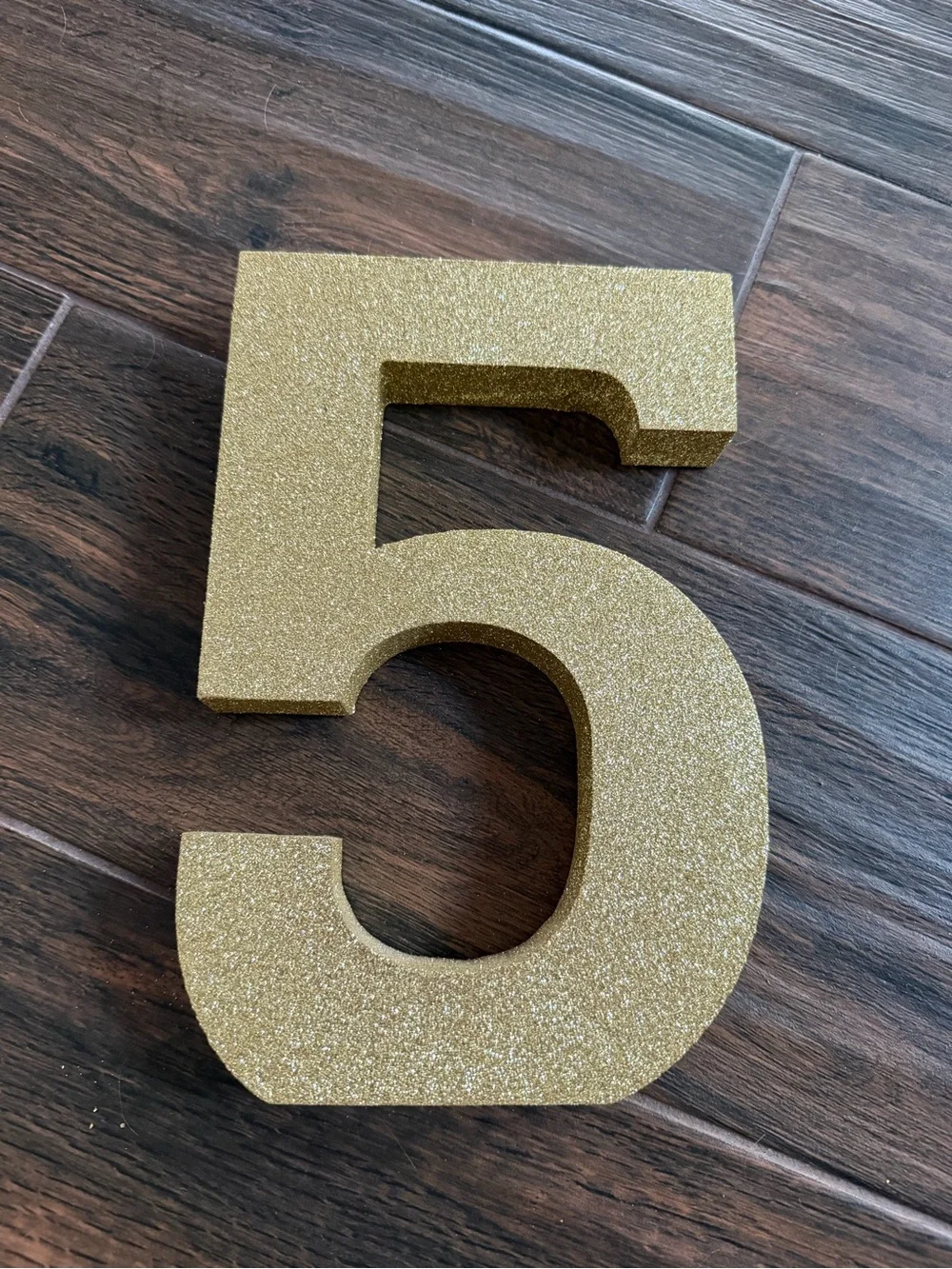 No brand large gold